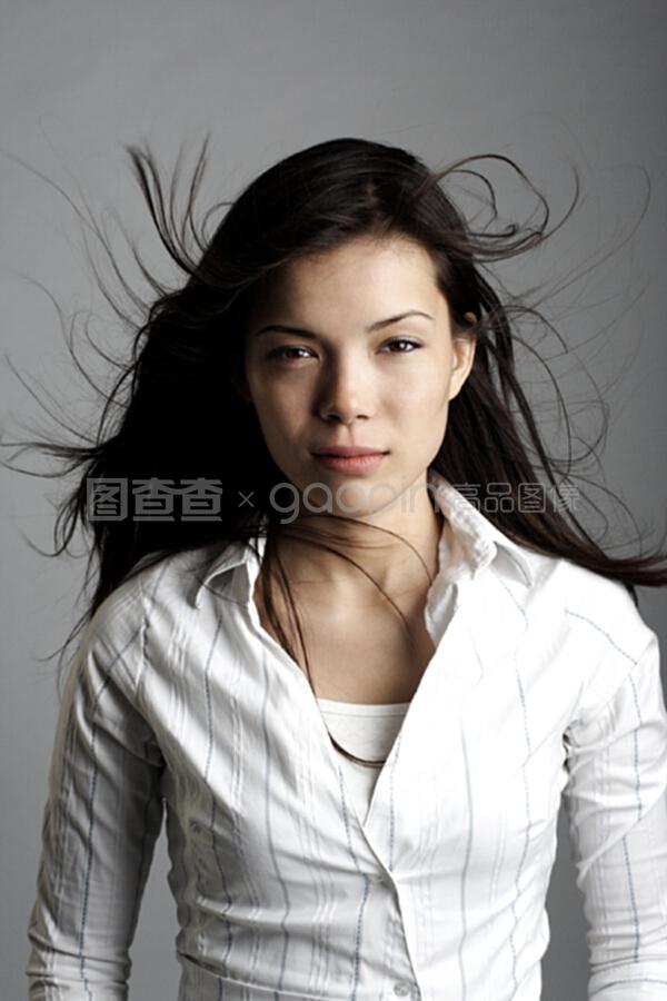 84间房主播跳舞 子弹玫瑰